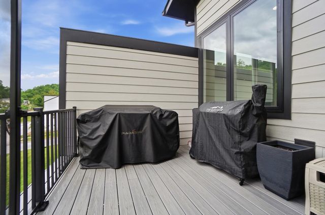864 Belle Ridge Loop, Bellevue, KY 41073