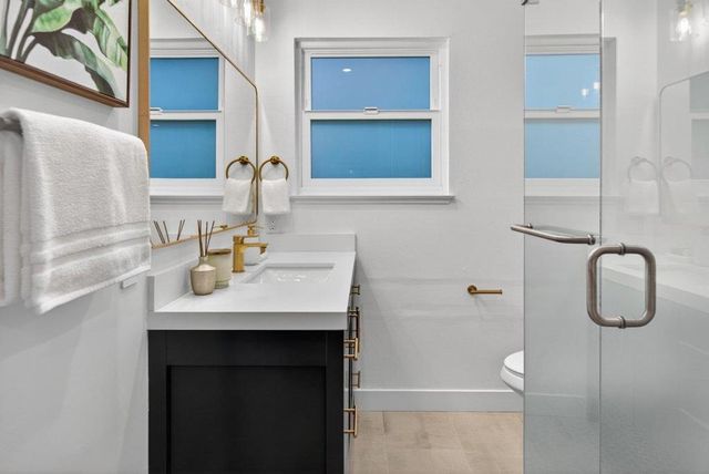710 W Orange Avenue, South San Francisco, CA 94080