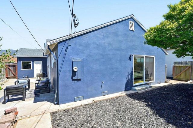 710 W Orange Avenue, South San Francisco, CA 94080
