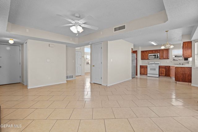 12101 Picasso Drive, El Paso, TX 79936