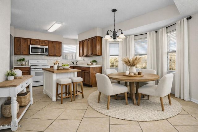 12101 Picasso Drive, El Paso, TX 79936