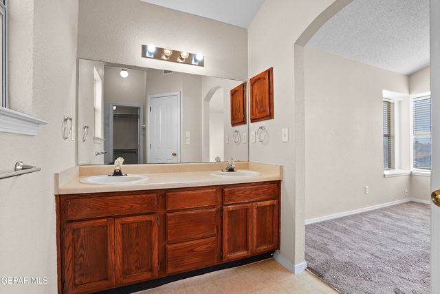 12101 Picasso Drive, El Paso, TX 79936