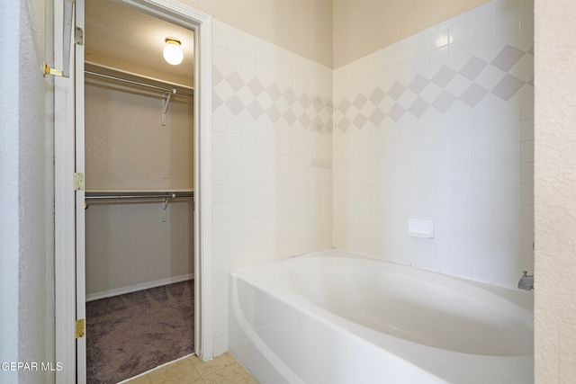 12101 Picasso Drive, El Paso, TX 79936