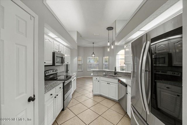 2950 LAKESIDE VILLA Drive, Orange Park, FL 32073