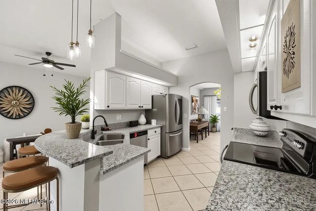 2950 LAKESIDE VILLA Drive, Orange Park, FL 32073