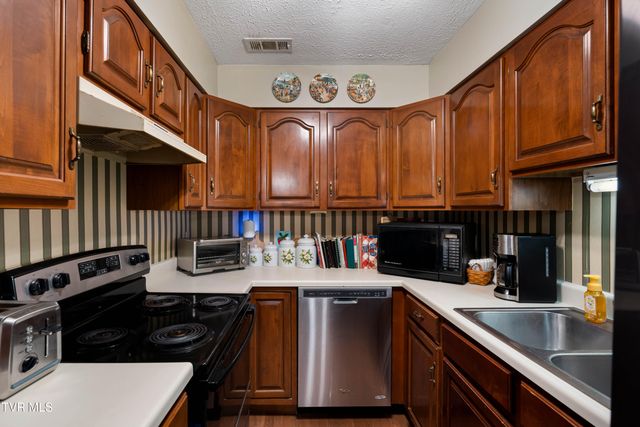 508 Hickory Road -, Bristol, TN 37620