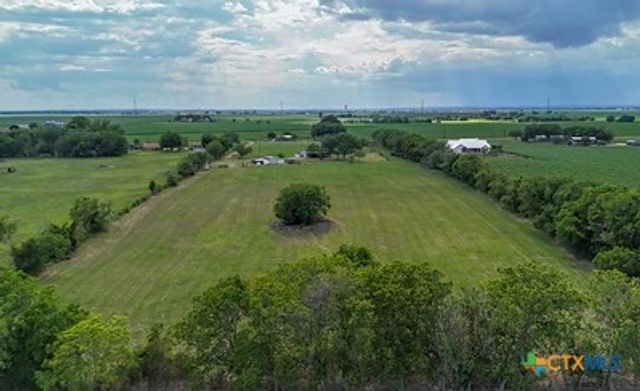 7805 Barbarossa Road, New Braunfels, TX 78130