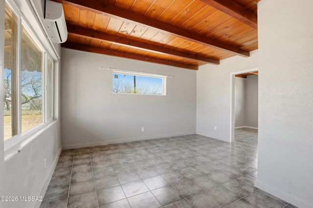 2758 N Montezuma Avenue, Tucson, AZ 85712