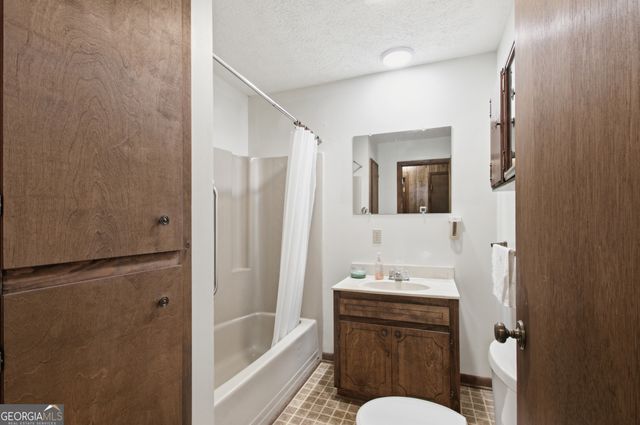 3863 Highway 105, Baldwin, GA 30511