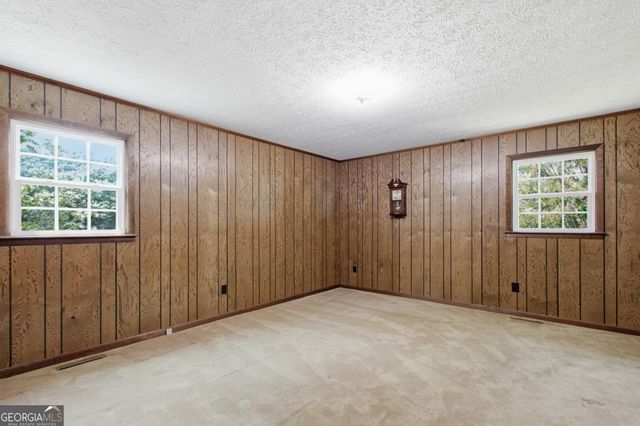 3863 Highway 105, Baldwin, GA 30511