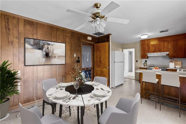 2445 Lindbergh AVE, Chesapeake, VA 23325