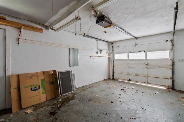 2445 Lindbergh AVE, Chesapeake, VA 23325