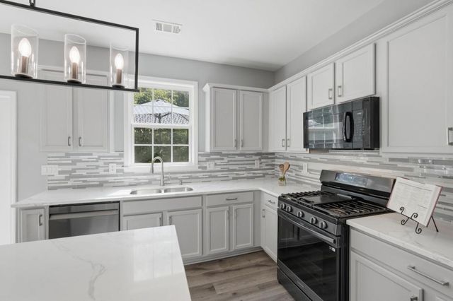 5380 Prancing Pass, Cumming, GA 30040