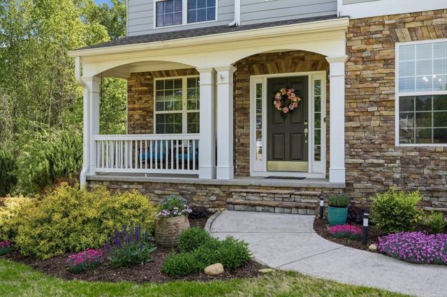 5380 Prancing Pass, Cumming, GA 30040