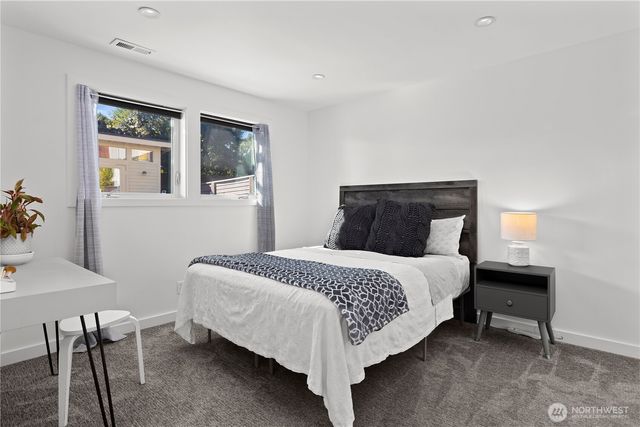 10829 42nd Avenue SW, Seattle, WA 98146