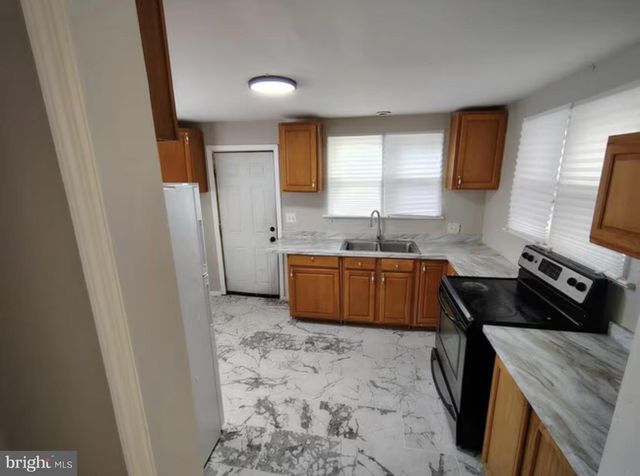 431 N 2ND ST, Millville, NJ 08332