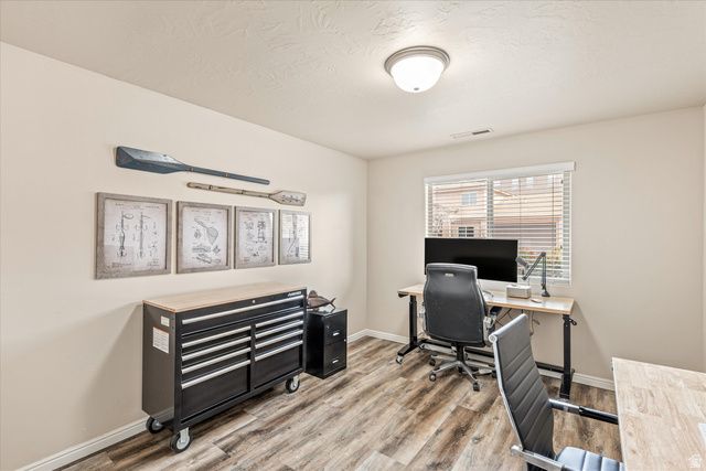 445 N CREEK RIDGE DR, Washington, UT 84780