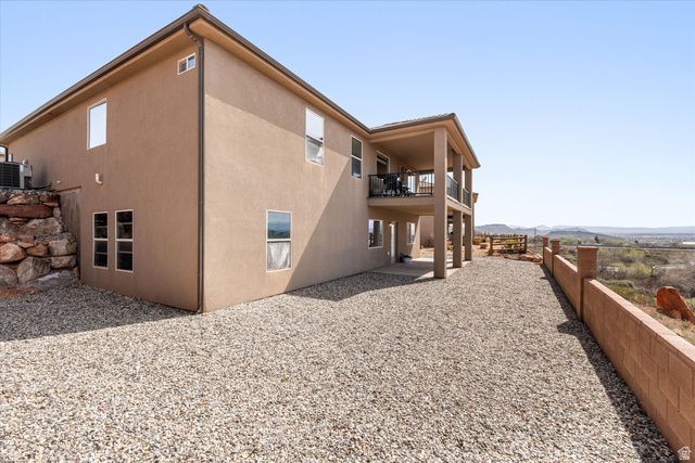 445 N CREEK RIDGE DR, Washington, UT 84780