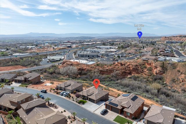445 N CREEK RIDGE DR, Washington, UT 84780