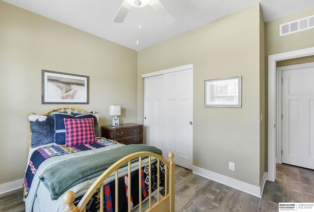 19014 Josephine Street, Omaha, NE 68136