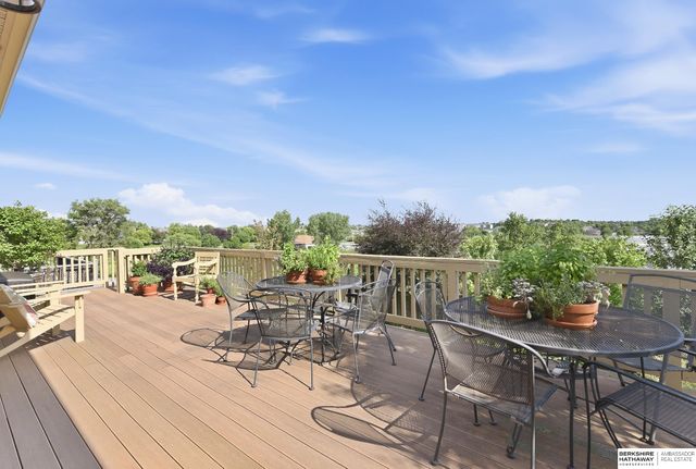 19014 Josephine Street, Omaha, NE 68136