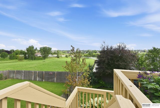19014 Josephine Street, Omaha, NE 68136