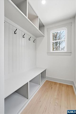 1096 Margaret Street, Teaneck, NJ 07666