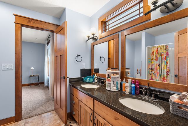 2108 SW Westwinds Drive, Ankeny, IA 50023