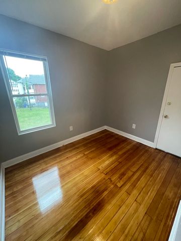 1 Ernst Street 2, Boston, MA 02119