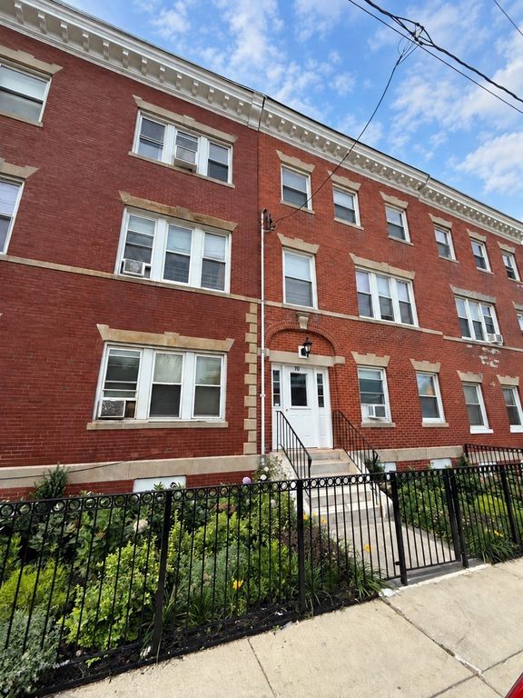 1 Ernst Street 2, Boston, MA 02119