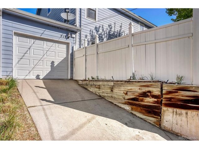 713 Illinois St, Golden, CO 80401