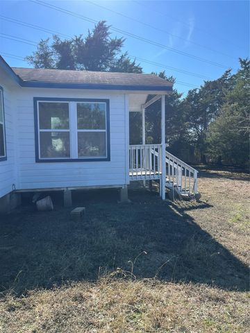 7740 N Us Highway 77, Schulenburg, TX 78956