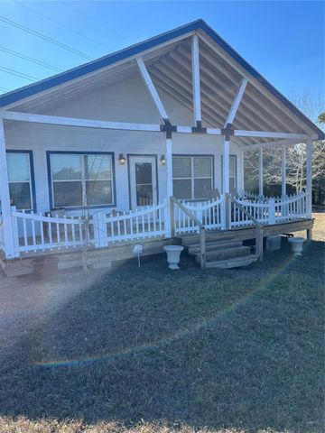 7740 N Us Highway 77, Schulenburg, TX 78956