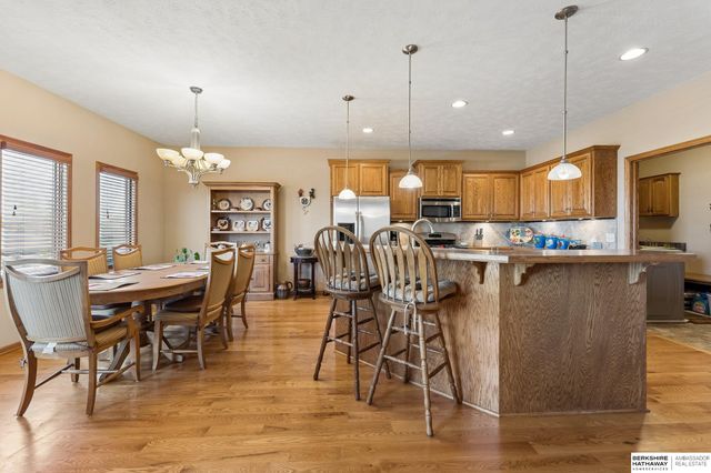 1902 Apollo Lane, Papillion, NE 68133