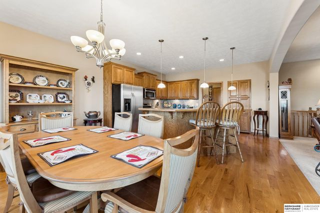 1902 Apollo Lane, Papillion, NE 68133