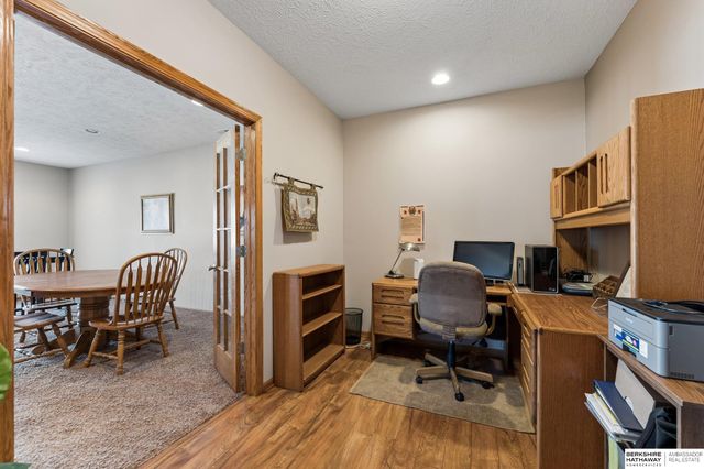 1902 Apollo Lane, Papillion, NE 68133