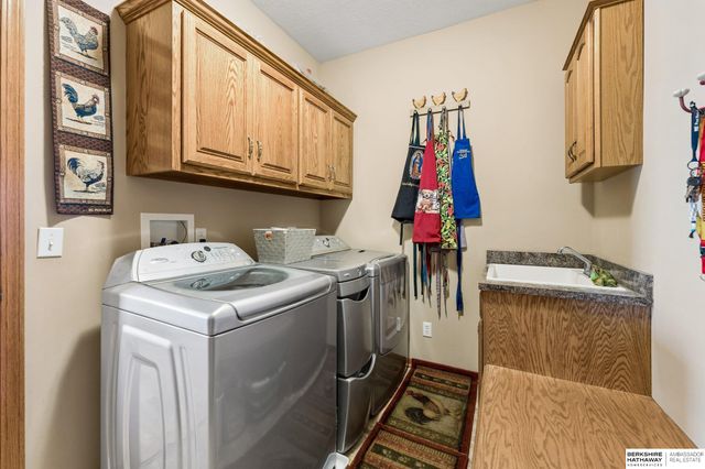 1902 Apollo Lane, Papillion, NE 68133