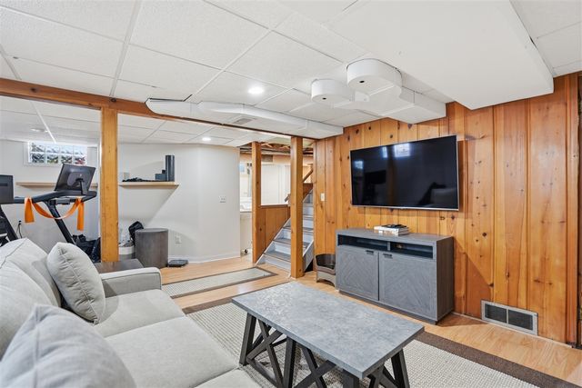 1102 Arborview Boulevard, Ann Arbor, MI 48103
