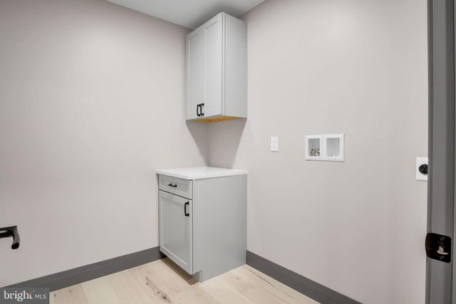 591 BELLE VISTA DR, Enola, PA 17025
