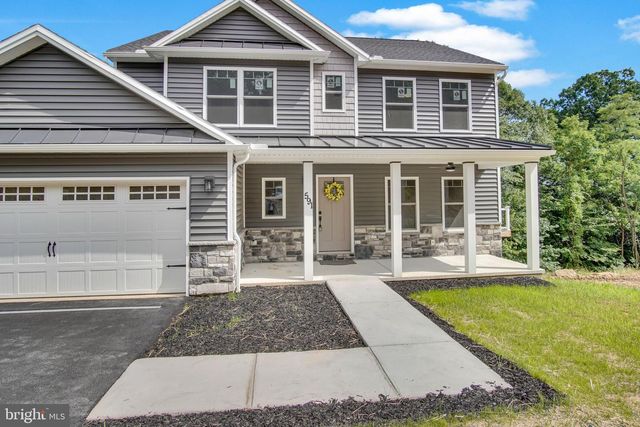 591 BELLE VISTA DR, Enola, PA 17025