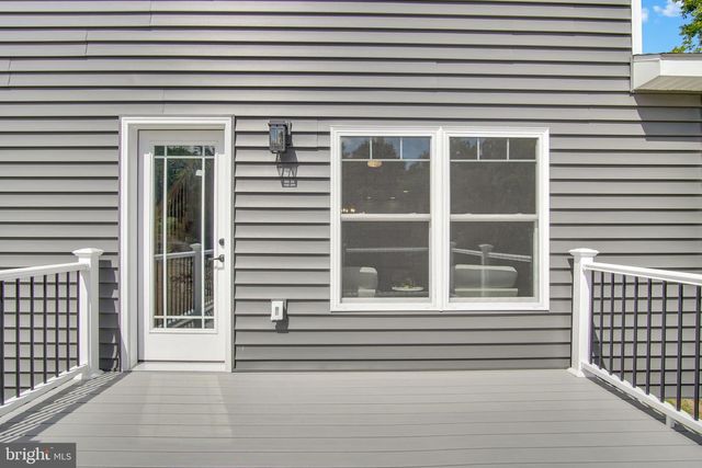 591 BELLE VISTA DR, Enola, PA 17025