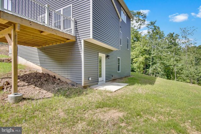 591 BELLE VISTA DR, Enola, PA 17025