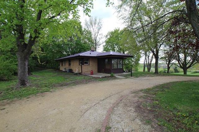 6704 E ROCKTON Road, Roscoe, IL 61073