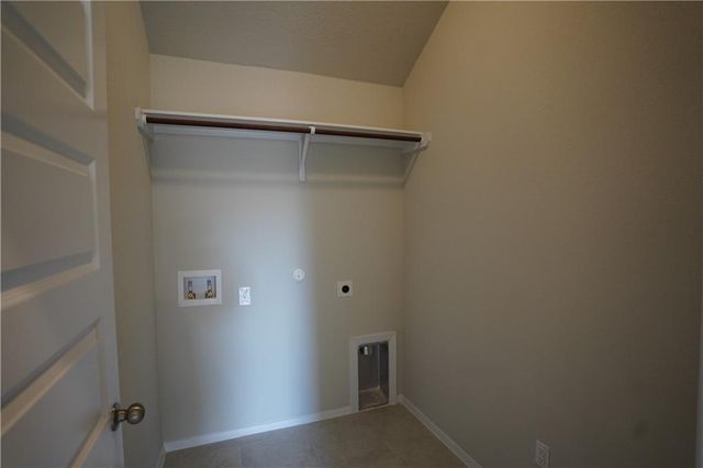 131 Trailstone DR, Bastrop, TX 78602