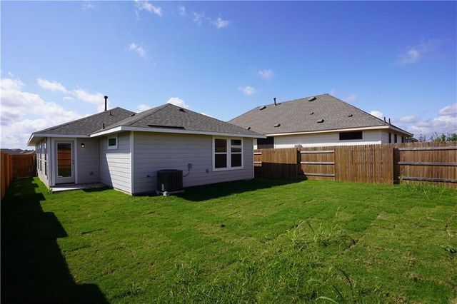 131 Trailstone DR, Bastrop, TX 78602
