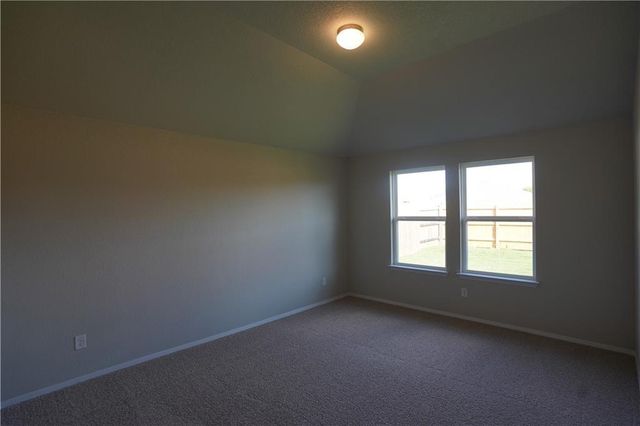 131 Trailstone DR, Bastrop, TX 78602