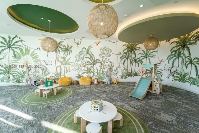 700 NE 24th St 2904, Miami, FL 33137