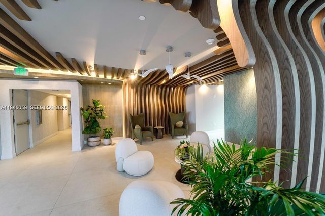 700 NE 24th St 2904, Miami, FL 33137