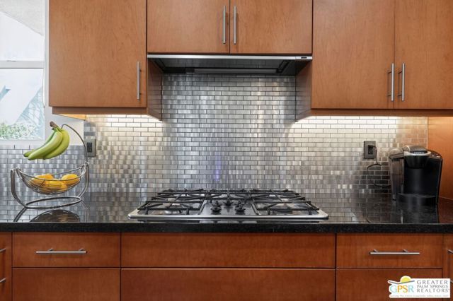 4935 Geary Way, Palm Springs, CA 92262