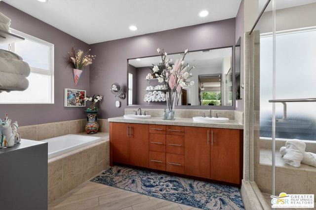 4935 Geary Way, Palm Springs, CA 92262